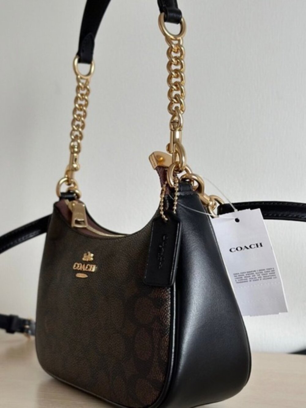 coach Teri Shoulder Bag In Signature Canvas - Picture 3 of 7